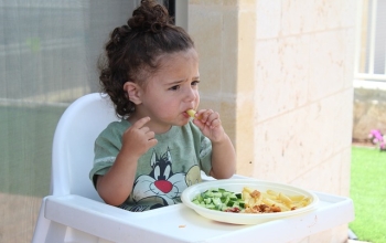Salute mentale, i bambini che mangiano bene stanno meglio