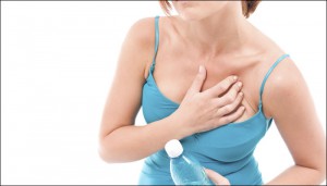 Stenosi aortica, una donna colpita da infarto