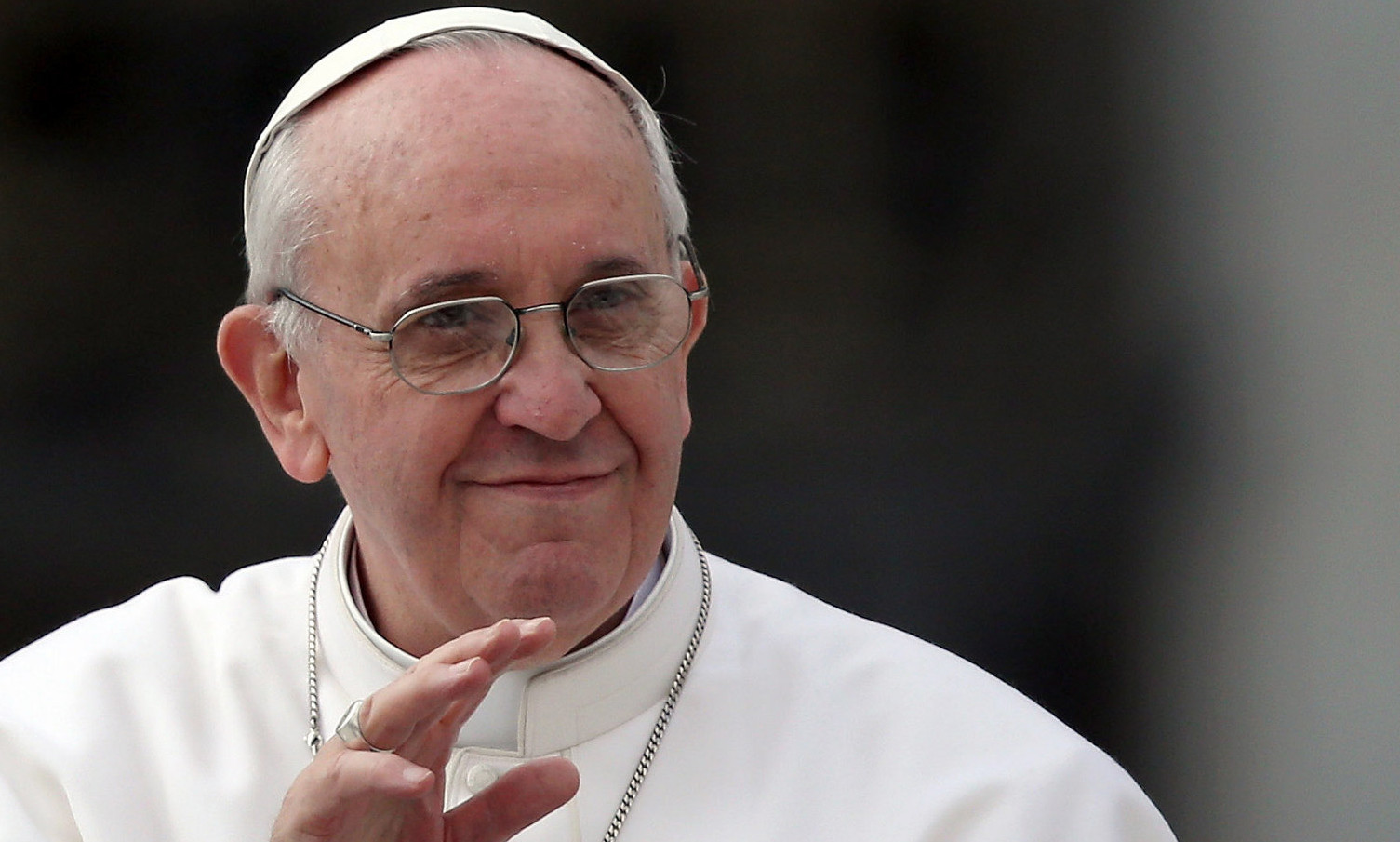 Papa Francesco apre sul fine vita: “cure proporzionali alla persona”