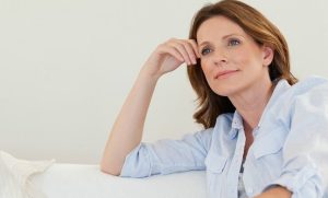 menopausa: una donna in primo piano