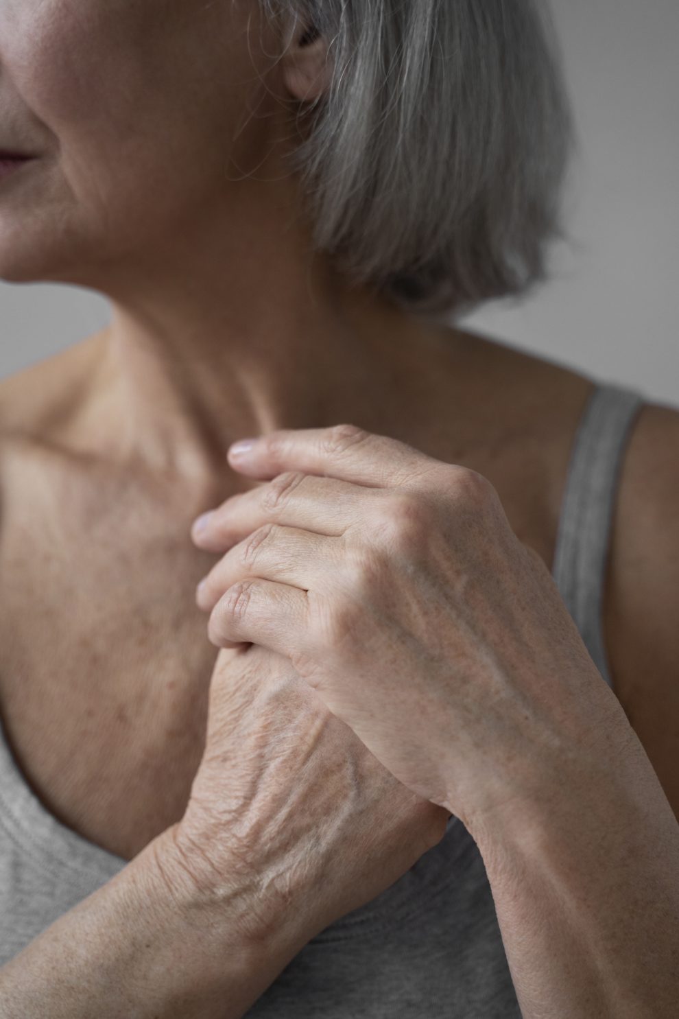 Alzheimer, una donna anziana