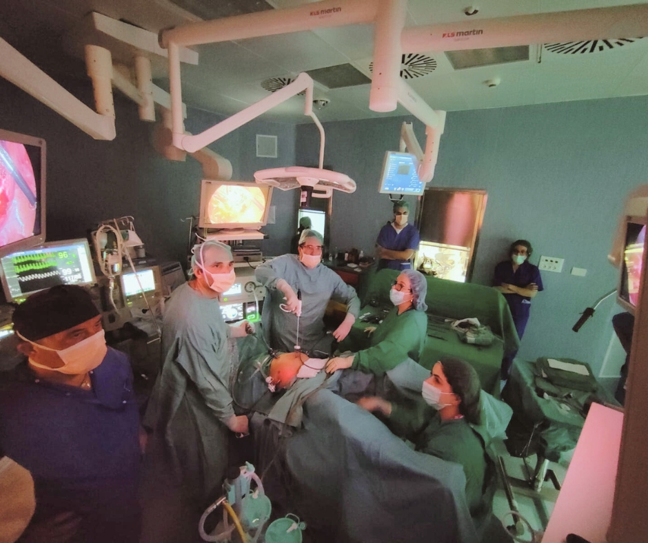 Carcinoma ovarico, équipe chirurgica esegue un intervento innovativo